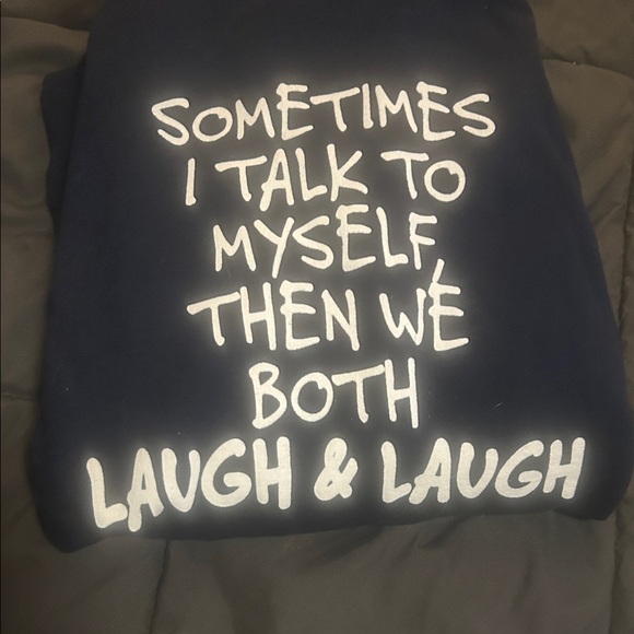 Sweaters - Navy Blue Graphic Sweatshirt